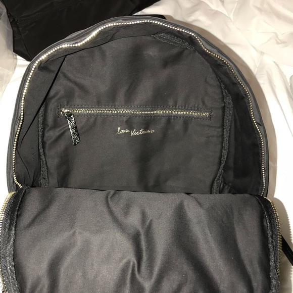 NIP VS Fashion Show Backpack - Picture 4 of 6